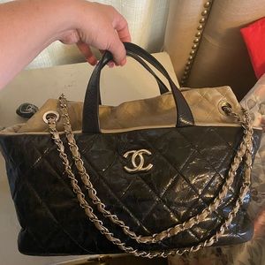 Amazing rare Chanel with crinkled calfskin and supper soft calfskin top